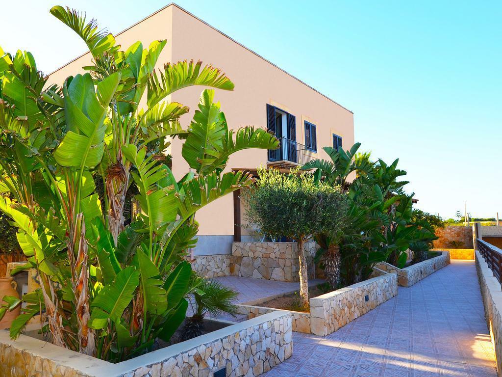 Oasis Hotel Residence Resort ランペドゥーザ エクステリア 写真